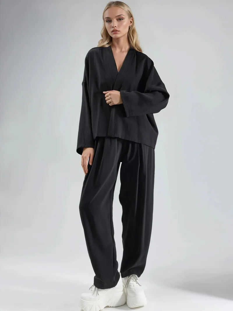 Busem Black BUSEM Long Sleeve Loose Fit Kimono for Women | Best Price UAE